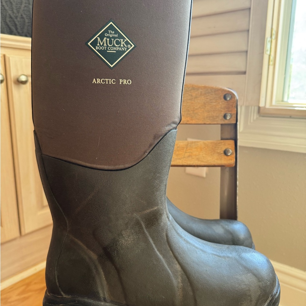Muck Boot Arctic Pro Men's Black and Brown Boots